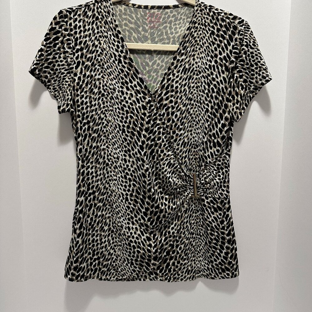 212 COLLECTION Animal Print V-Neck Pullover with Gold Metal Accent Blouse